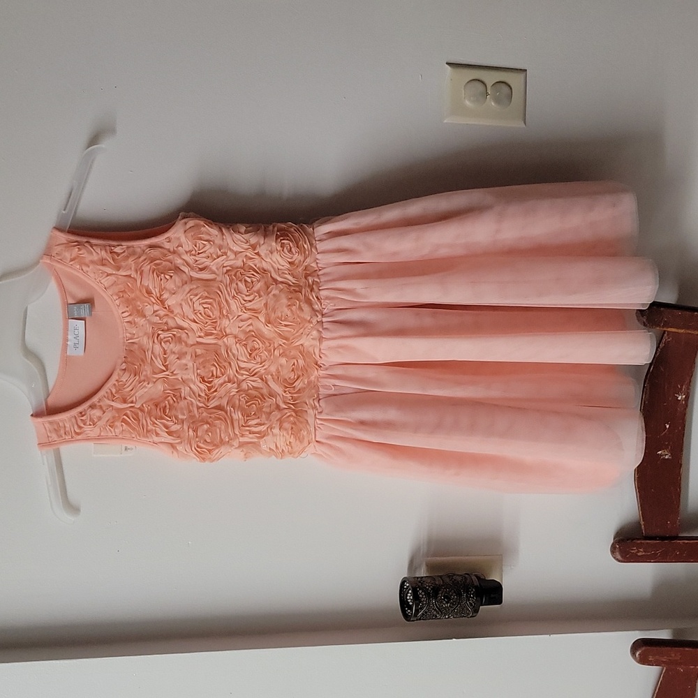 Girls dress